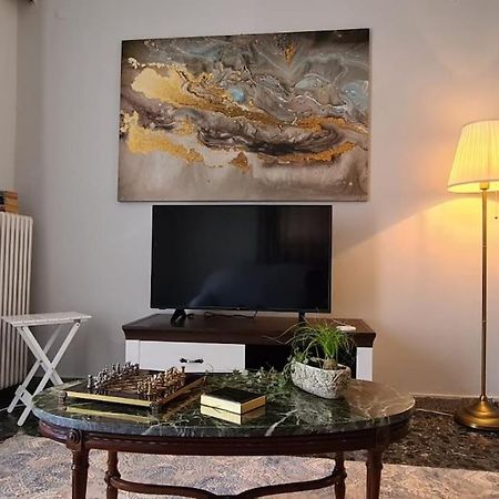 'Ηδιστον,Delphi Apartment Bagian luar foto